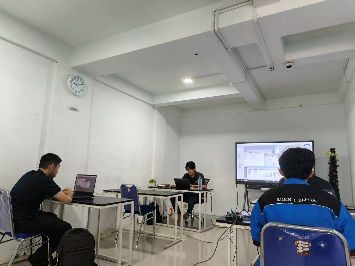 MTCNA | SURABAYA | 17-19 November 2025 - Foto 3