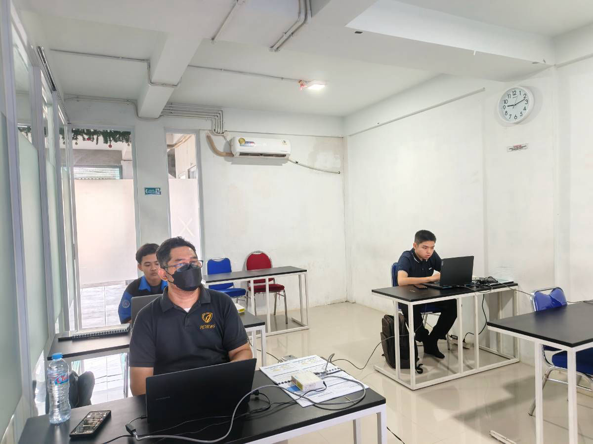 MTCNA | SURABAYA | 17-19 November 2025 - Foto 4